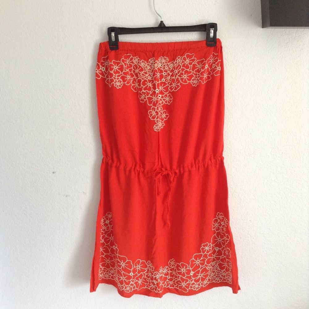 Forever 21 strapless red dress with waist tie